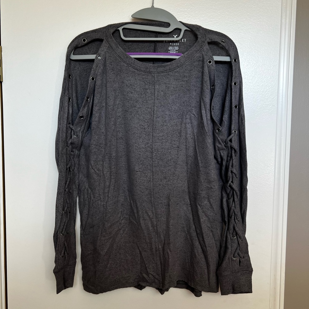 American Eagle top